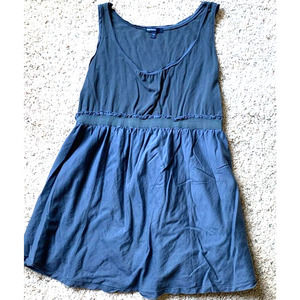 COPY - Gap maternity tank top large